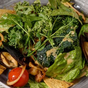 Салат с морепродуктами