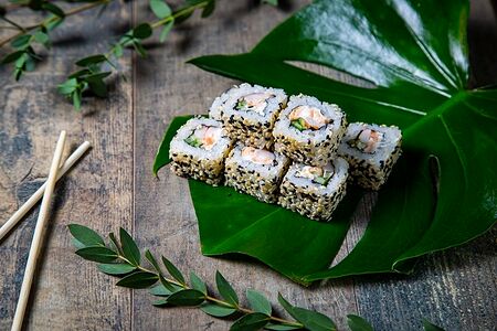 Ролл Сакура