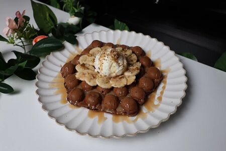 Шоколадные вафли с бананами