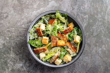 Салат с угрем