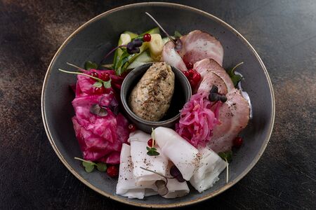 Застольная закуска по-русски