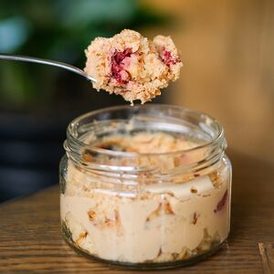 Домашний медовик в банке