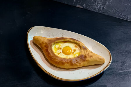 Хачапури по-аджарски