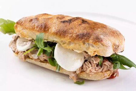 Панини тунец и моцарелла