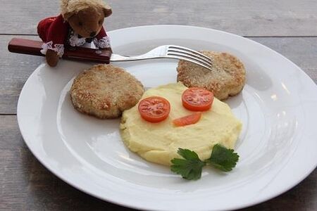 Веселые Кот-Котлетки с пюре