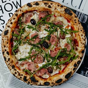 Пицца Ростбиф-страчателла 