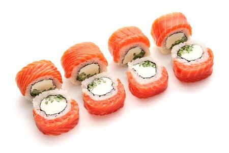 Филадельфия с копченным лососем