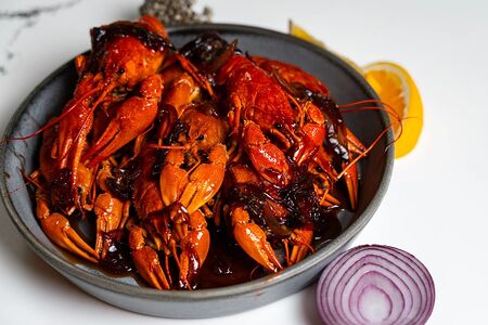 Раки в соусе терияки со сладким чили 