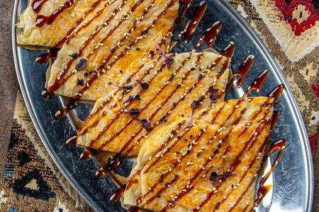 Лепешка с риетом из креветки