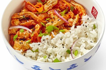 Рис на пару курицей и томатами