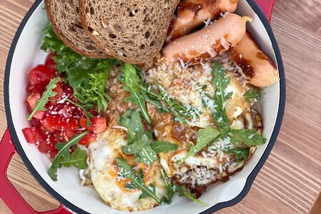 Сытный завтрак 