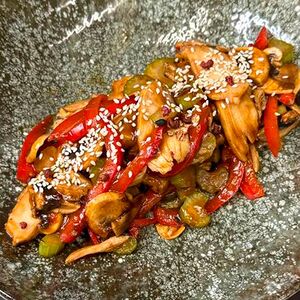 Курица с овощами по-азиатски