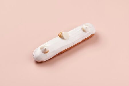 Эклер Ванильный