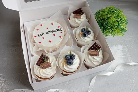 Бенто-торт и капкейки Все получится 