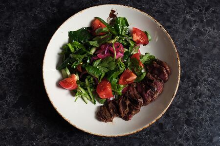 Стейк-салат