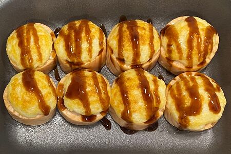 Филадельфия, запечённая с сырной шапочкой 