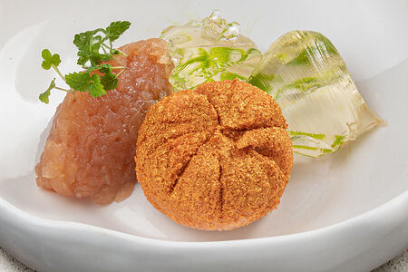 Паштет из фуа-гра с чатни из антоновки