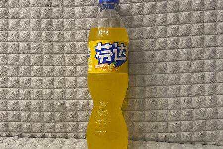 Напиток безалкогольный газированный Фанта ананас (Китай)