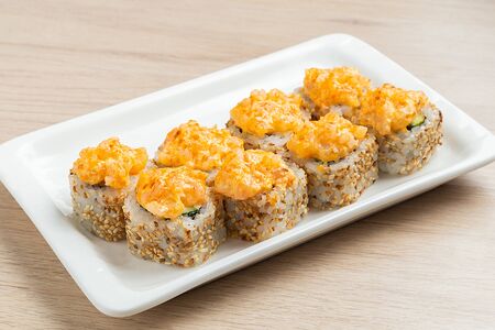 Запеченный ролл с курицей