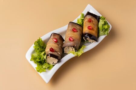 Баклажаны с орехами