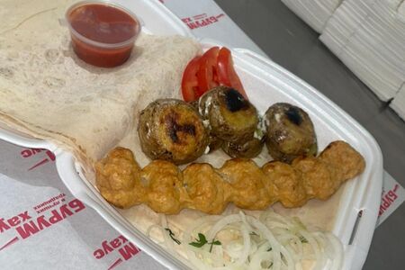 Люля-кебаб из курицы и картошечка