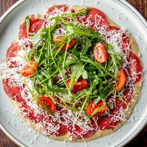 Карпаччо с трюфельным айоли