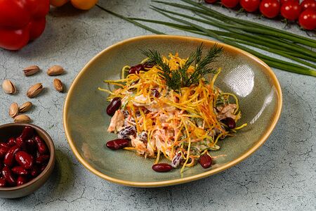 Салат с фасолью