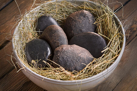 Каменные пирожки с копченым сыром