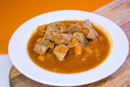 Гуляш из свинины