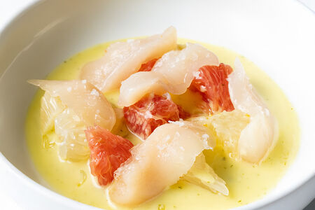 Дальневосточный гребешок с цитрусовым соусом