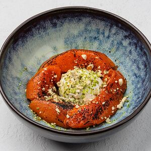 Запеченная тыква с кремом из феты