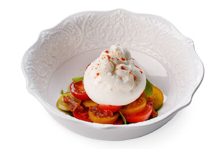 Буратта с томатами