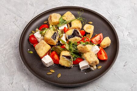 С хрустящими баклажанами