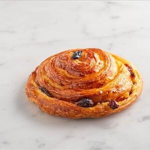 Слойка с изюмом