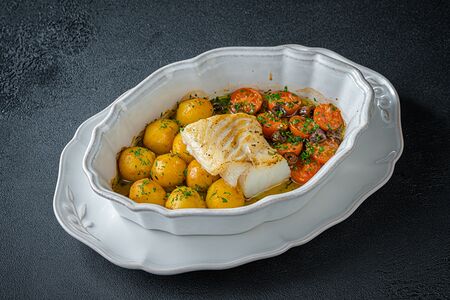 Белоснежная треска в стиле карточчо