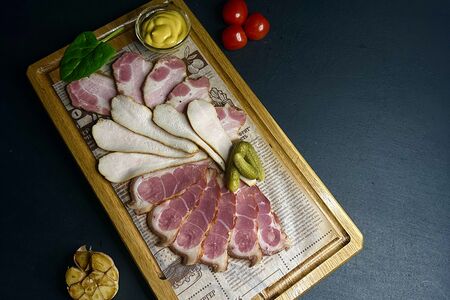 Ассорти мясное из копчёного мяса Будь что будет