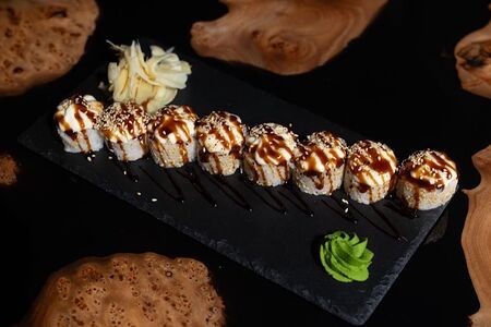 Запеченный Унаги ролл