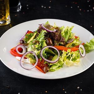 Овощной салат со взбитой Фетой