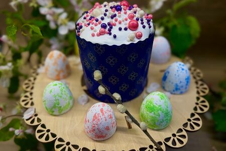 Кулич кексовый творожный с изюмом