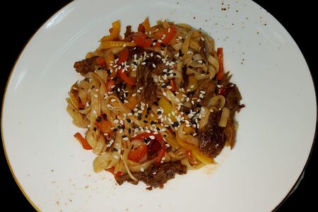 Удон с говядиной