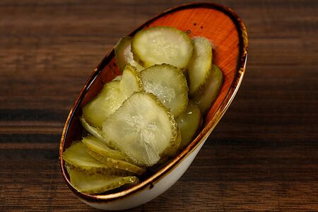 Огурцы маринованные