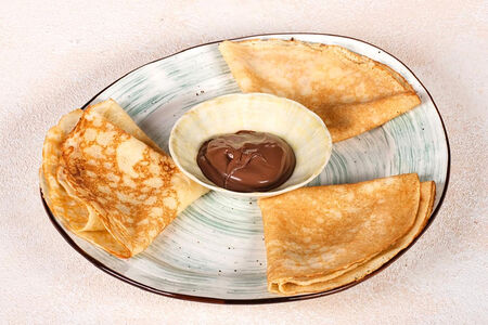 Блинчики с шоколадной пастой