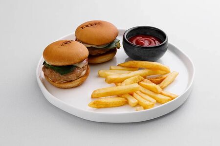 Детский чизбургер с куриной котлетой