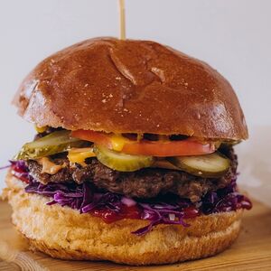 Весьма вкусный бургер