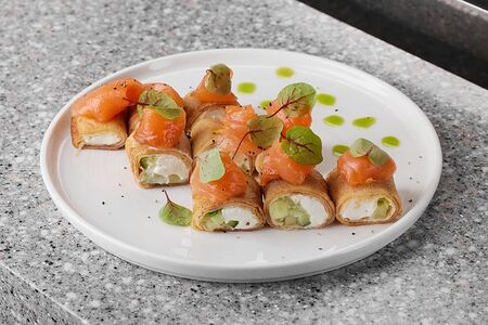 Блины с лососем