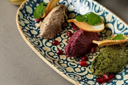 Ассорти пхали