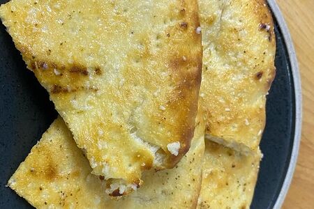 Фокачча с чесноком