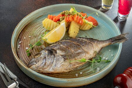 Дорадо с соусом Понзу