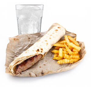 Люля-кебаб в лаваше + фри + напиток на выбор 0,5