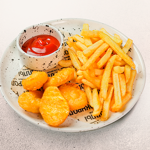 Наггетсы и картофель фри